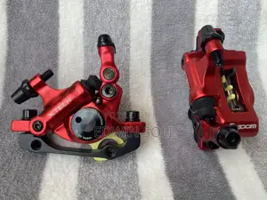 Zoom Dual Piston Brake Calipers With Pads