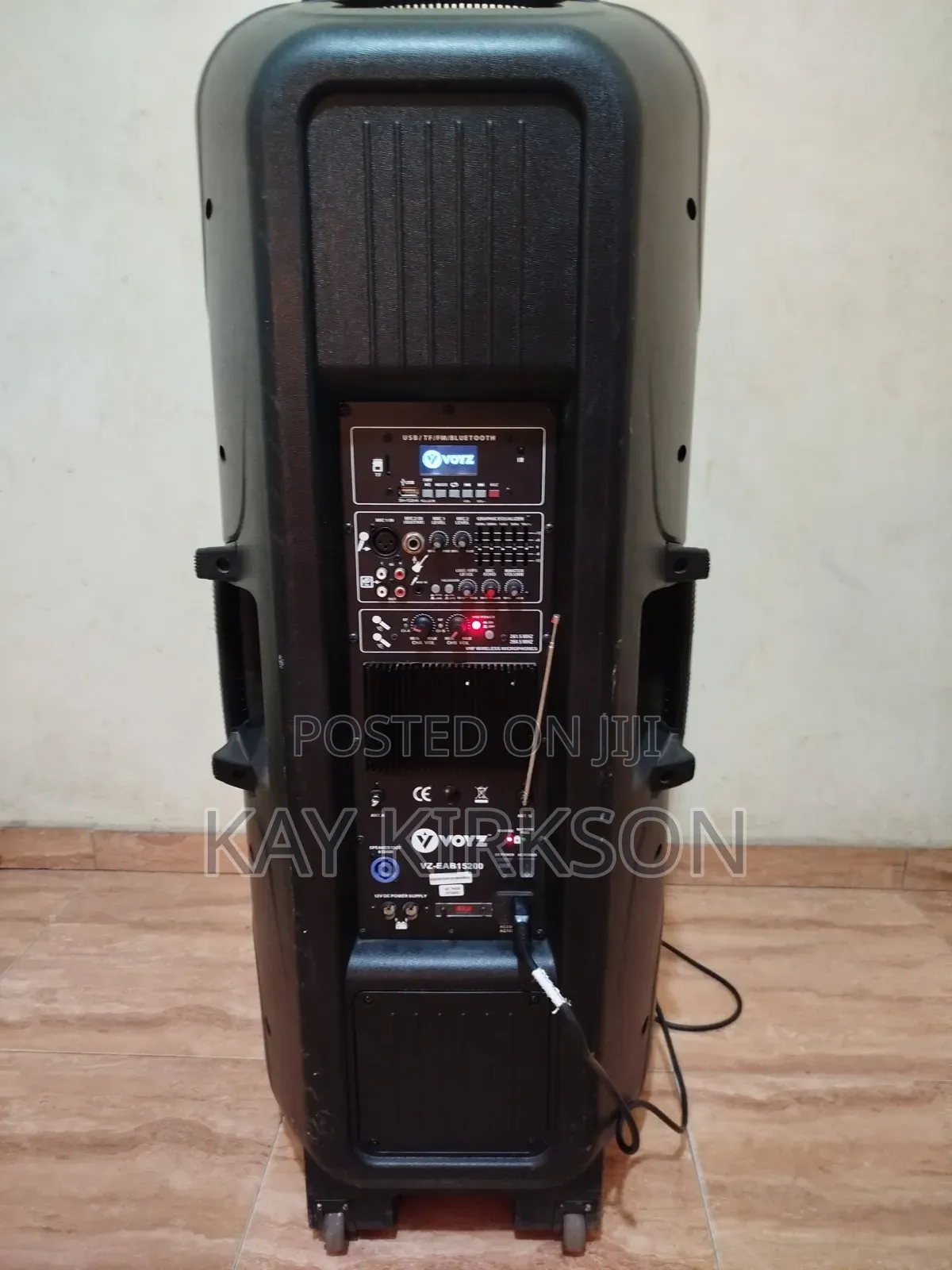 Speaker With Wireless Microphone for Rent