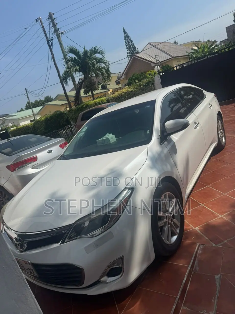 Toyota Avalon XLE 4dr Sedan (3.5L 6cyl 6A) 2015 White