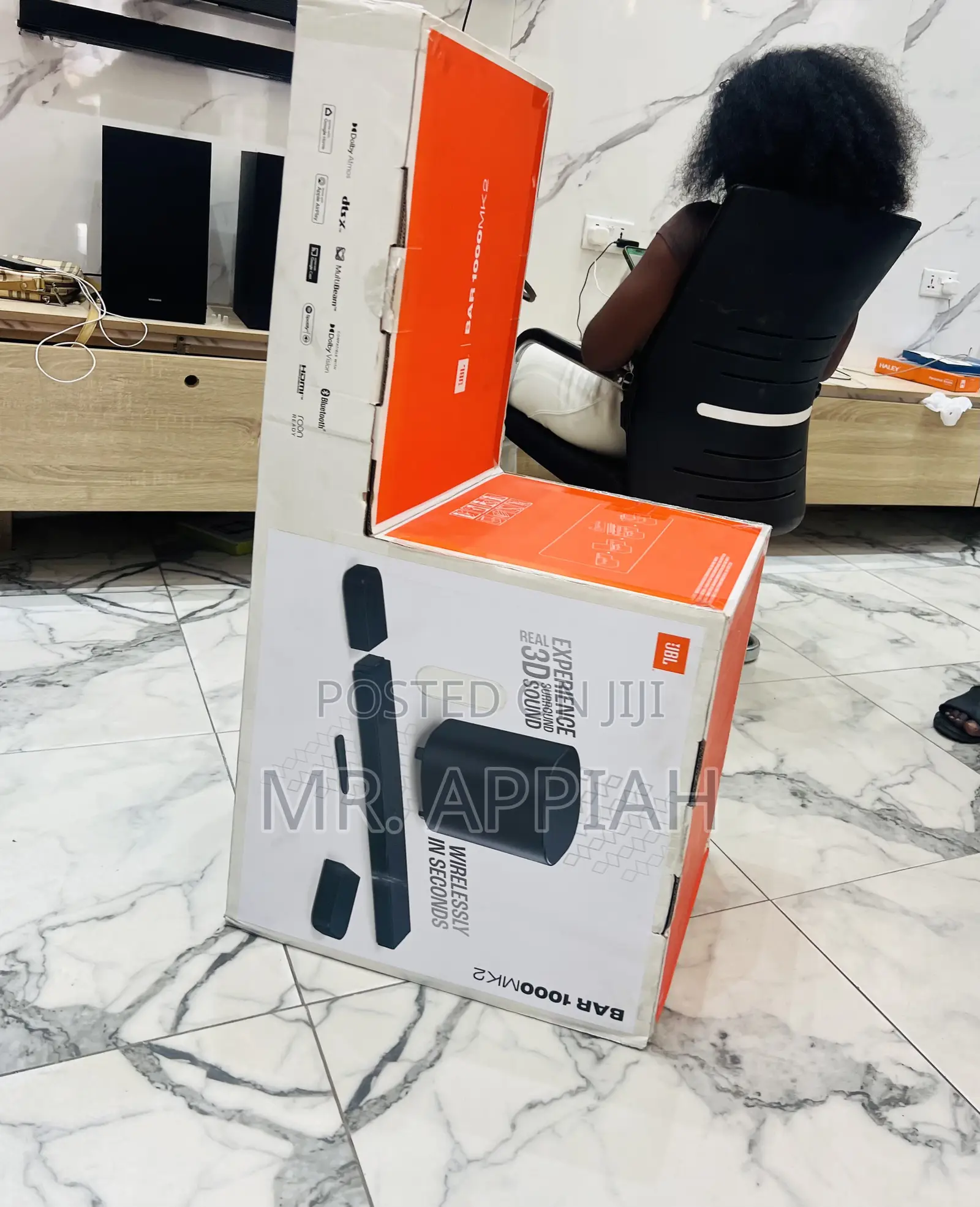 JBL Bar 1000 Mk2 Wireless Bluetooth Sound Bar(480watt)7.1.4ch.