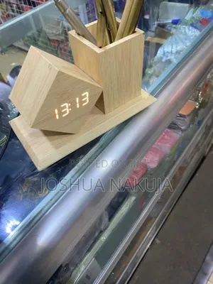 Wooden Table Clock