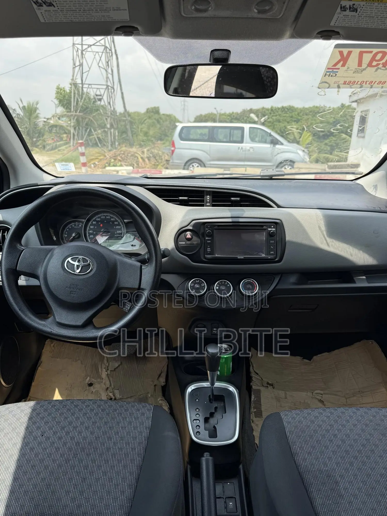Toyota Yaris LE Hatchback 3dr 2016 Blue