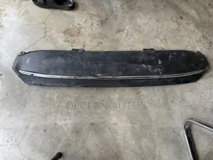 2019-2020 Honda Civic Rear Lower Valance Trim 71502-tba-a5