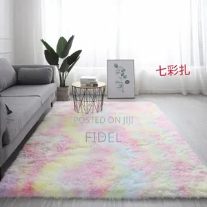 Fluffy Center Carpet