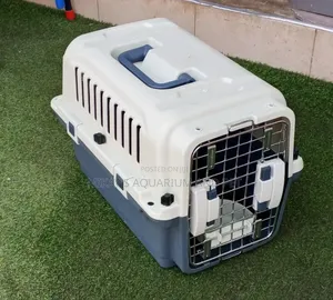 Strong Gorgeous Plastic Pet Crate With Bowl