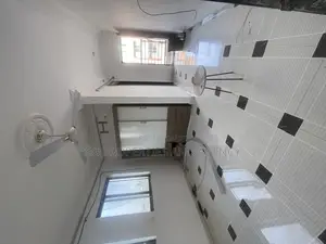 2bdrm Apartment in Lashibi, Sakumono for rent