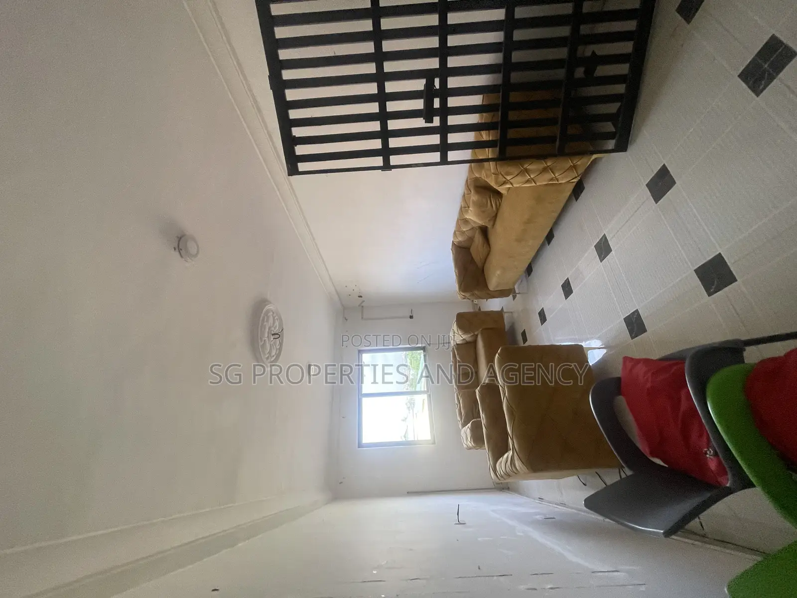 2bdrm Apartment in Lashibi, Sakumono for rent