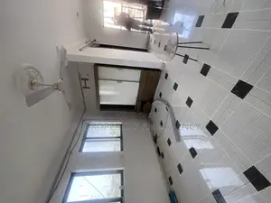 2bdrm Apartment in Lashibi, Sakumono for rent