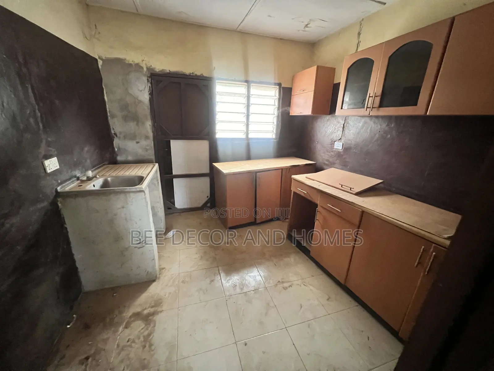 3bdrm House in Bee  Decor & Homes, Agbogba for sale
