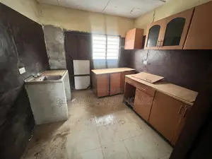 3bdrm House in Bee  Decor & Homes, Agbogba for sale