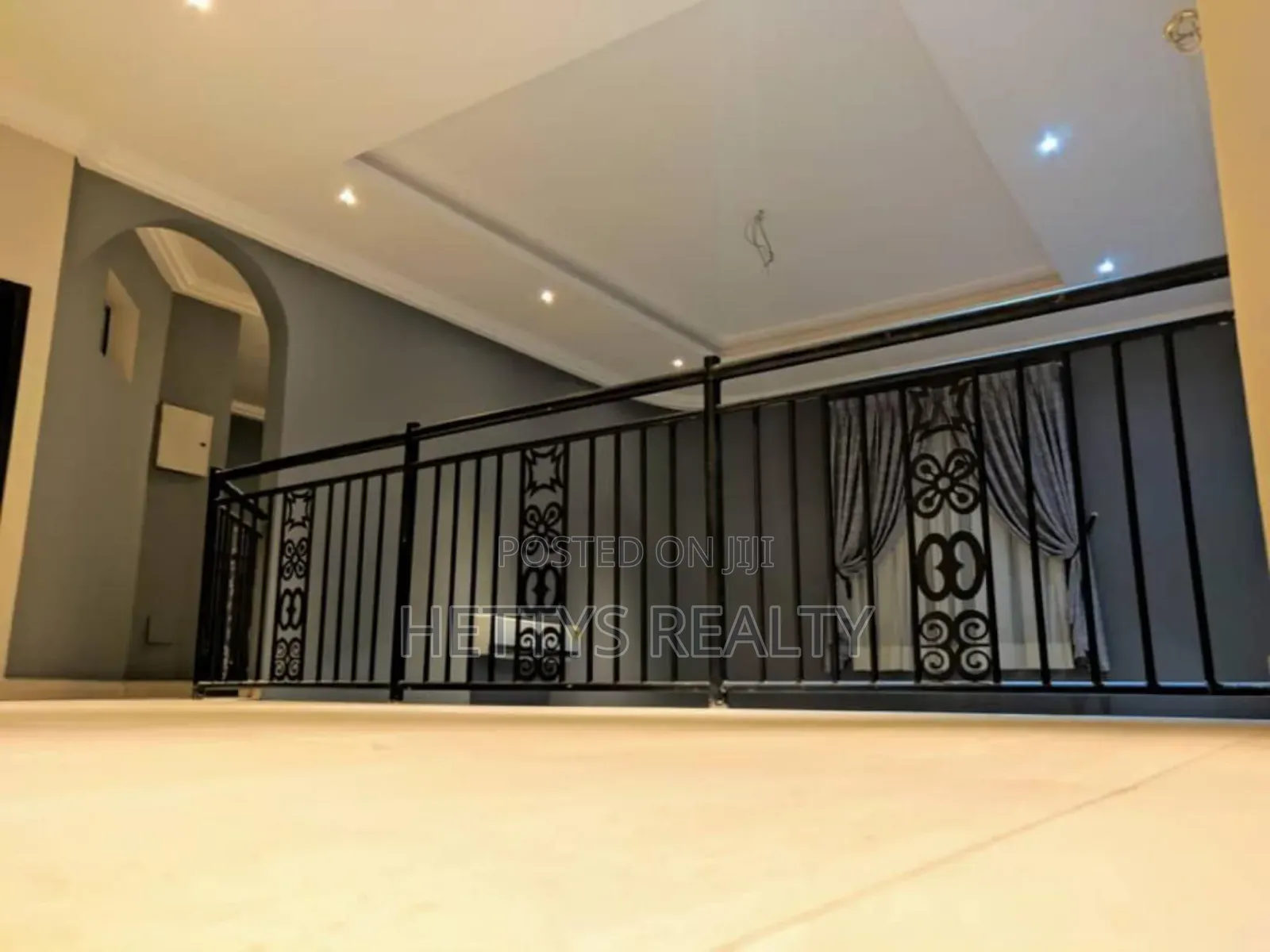4bdrm House in Ablorh Adjei for sale