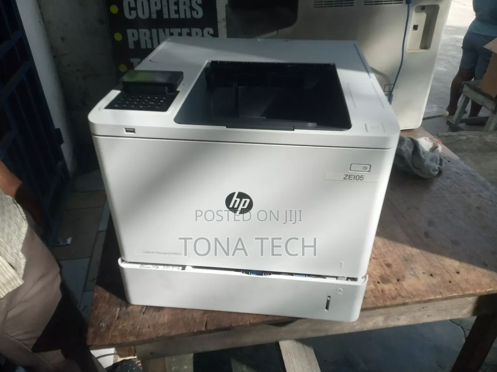Heavy Duty Machine for Schools Offices and Commercial Purposes