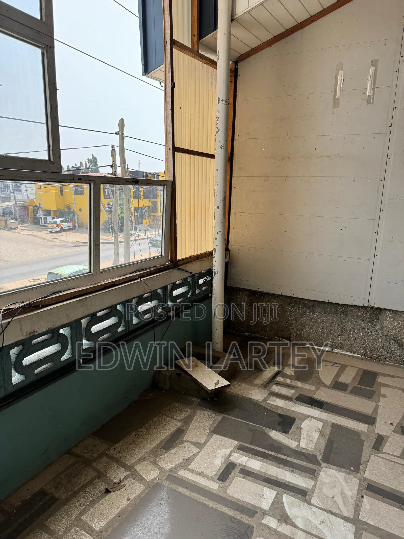 Shop/Office Space for Rent