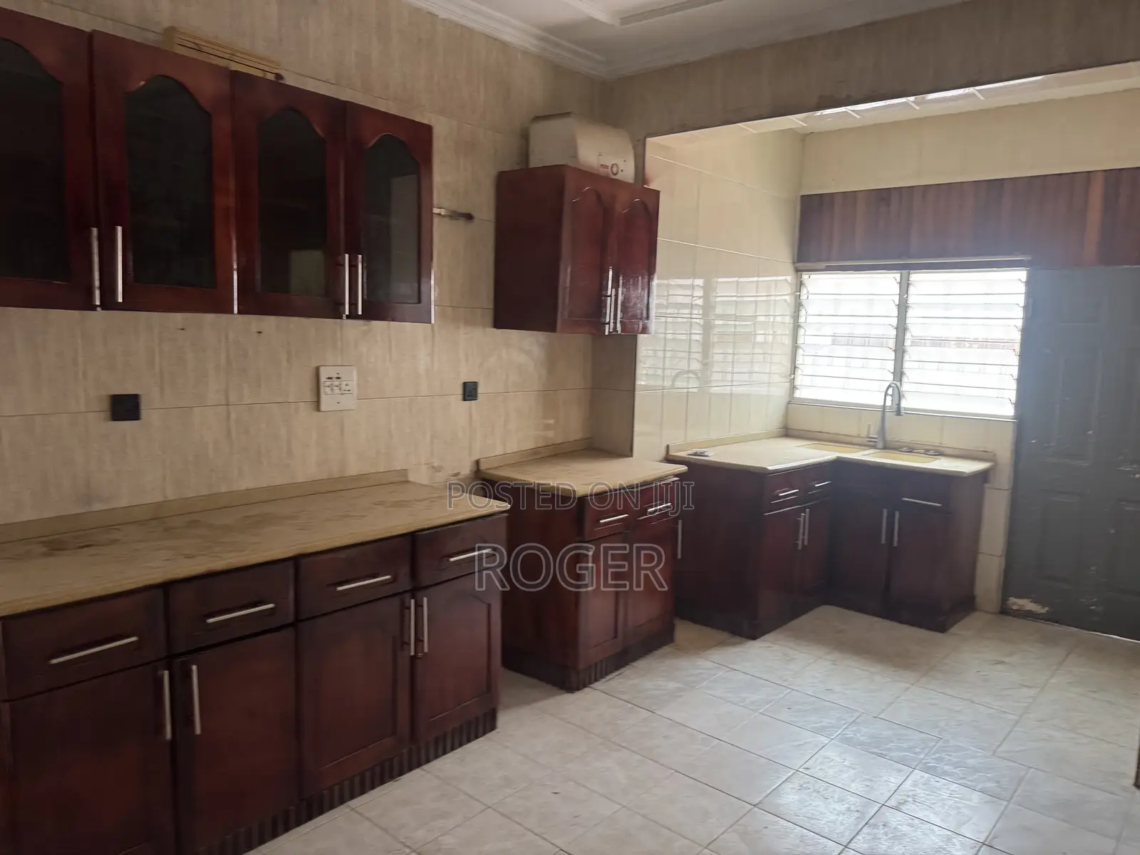 4bdrm House in Achimota, Neoplan for rent