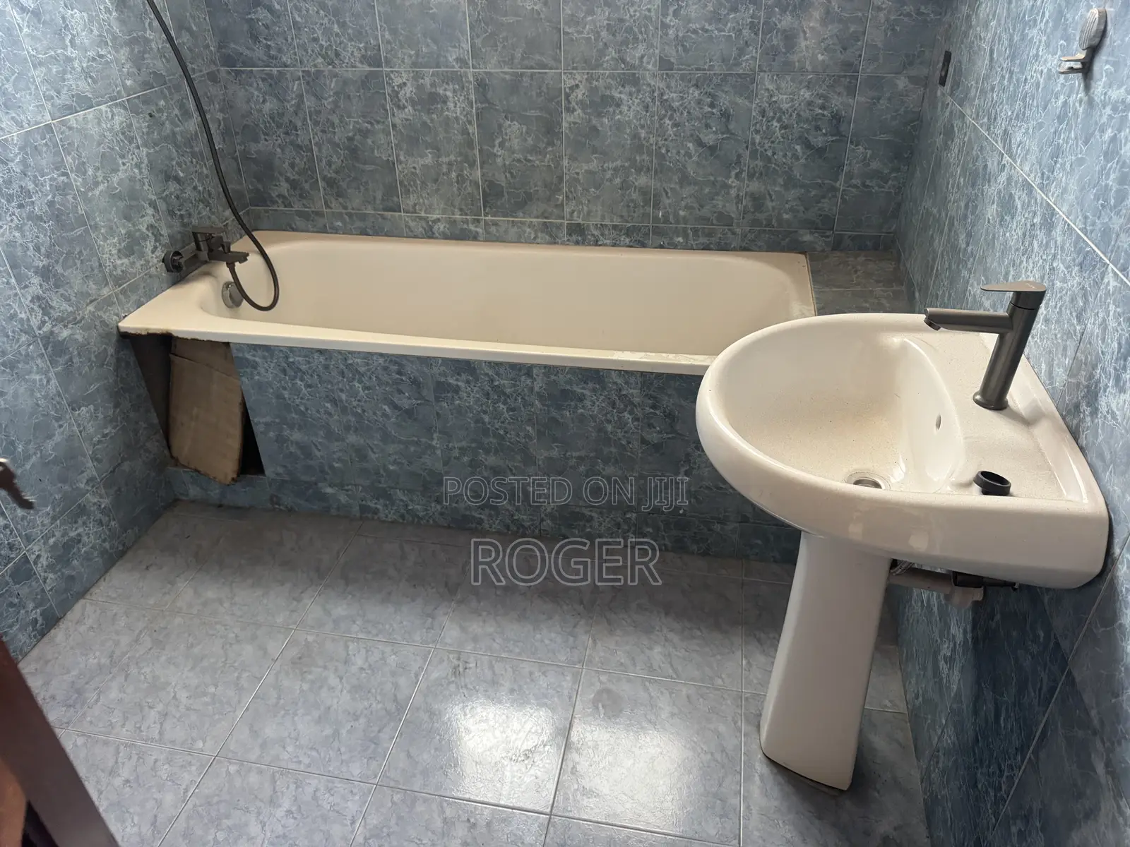 4bdrm House in Achimota, Neoplan for rent