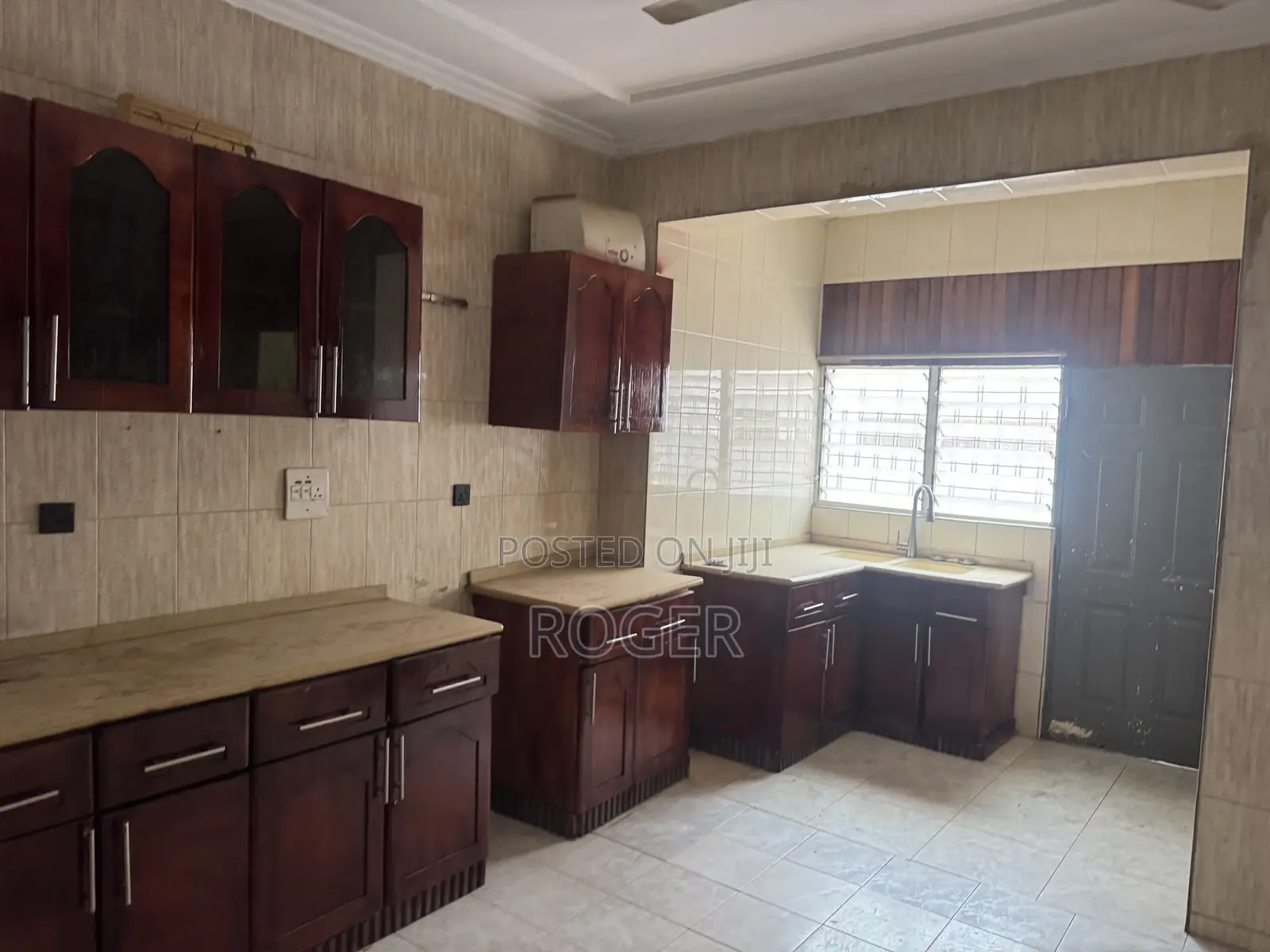 4bdrm House in Achimota, Neoplan for rent