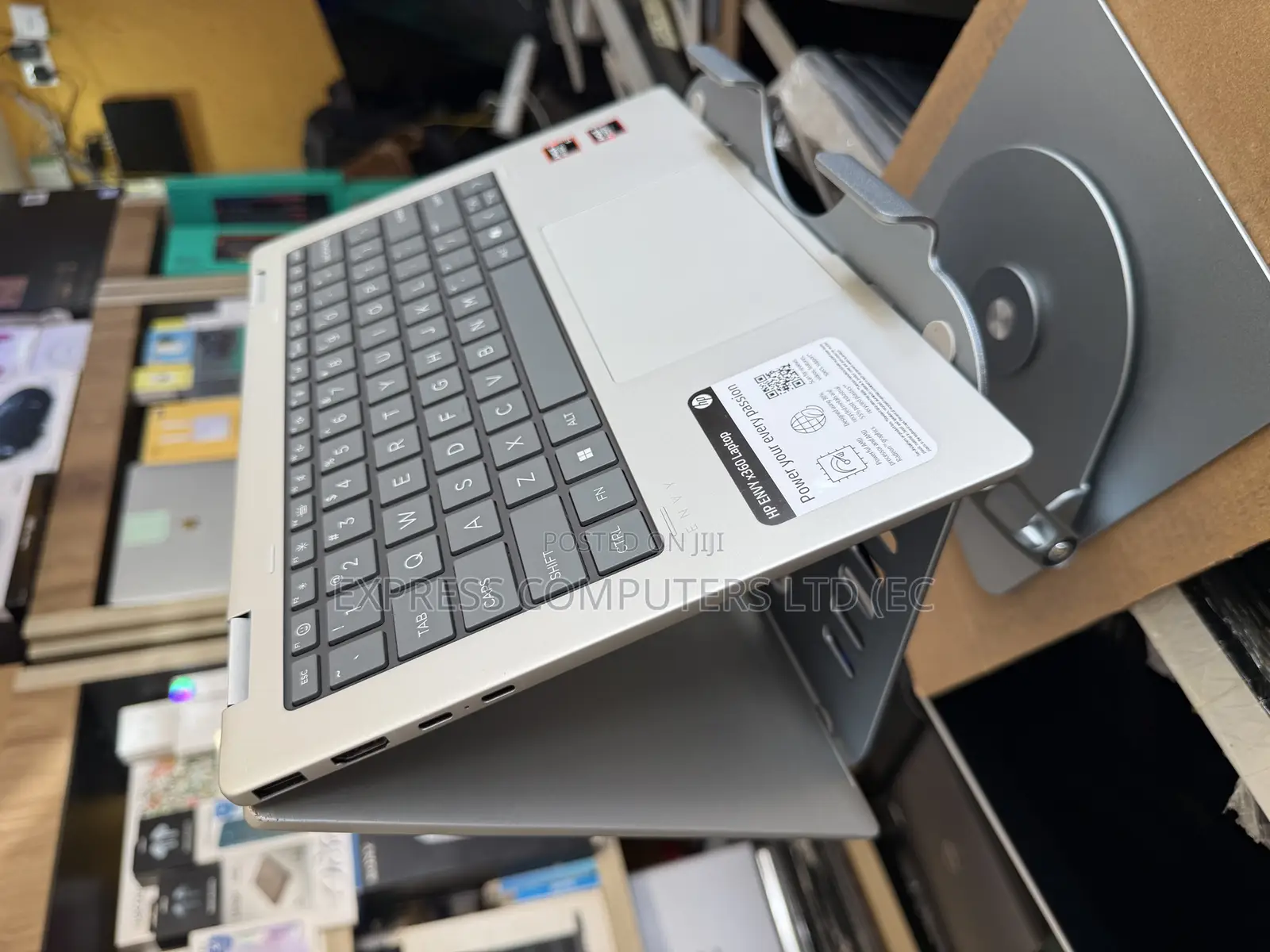 Laptop HP Envy X360 13z 16GB AMD Ryzen 5 SSD 512GB