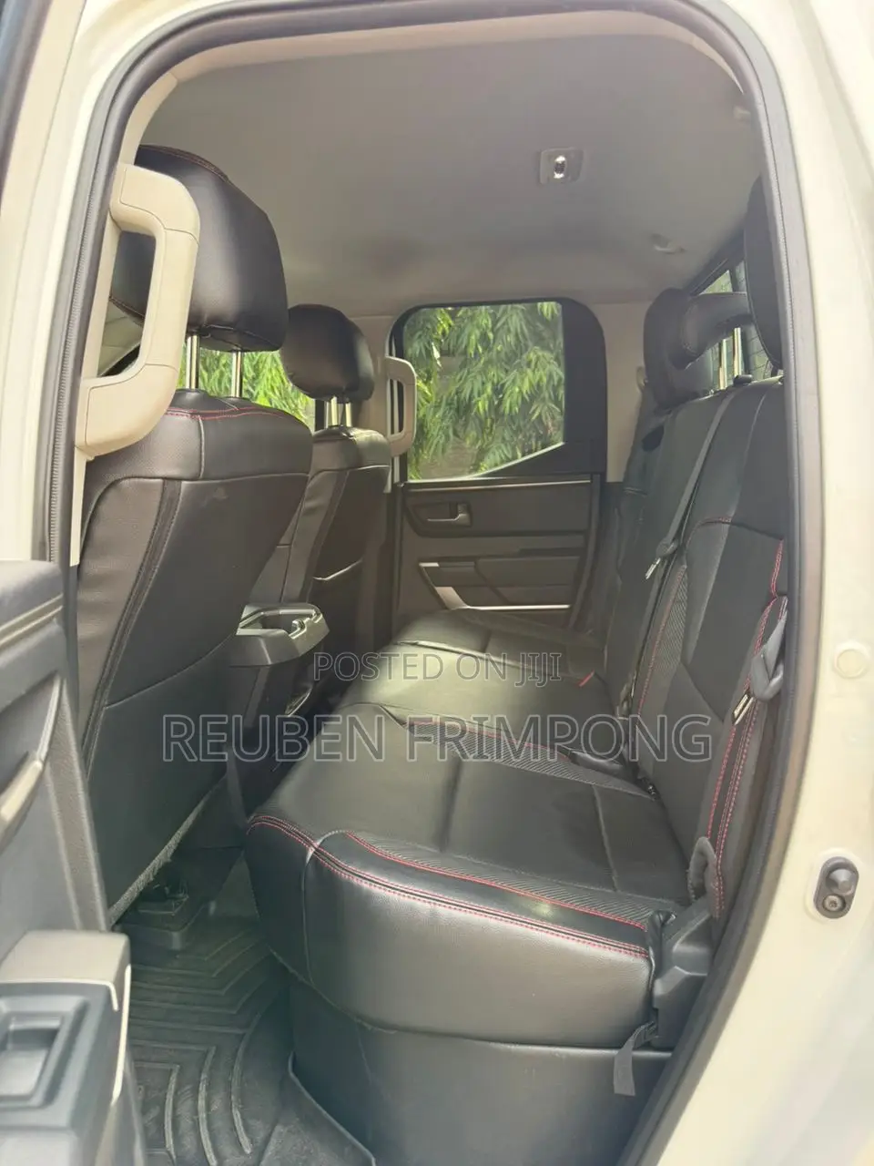 Toyota Tundra SR5 CrewMax 5.5' Bed 2024 White