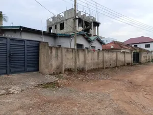 3bdrm House in Adjiringanor School, Adjiriganor for sale