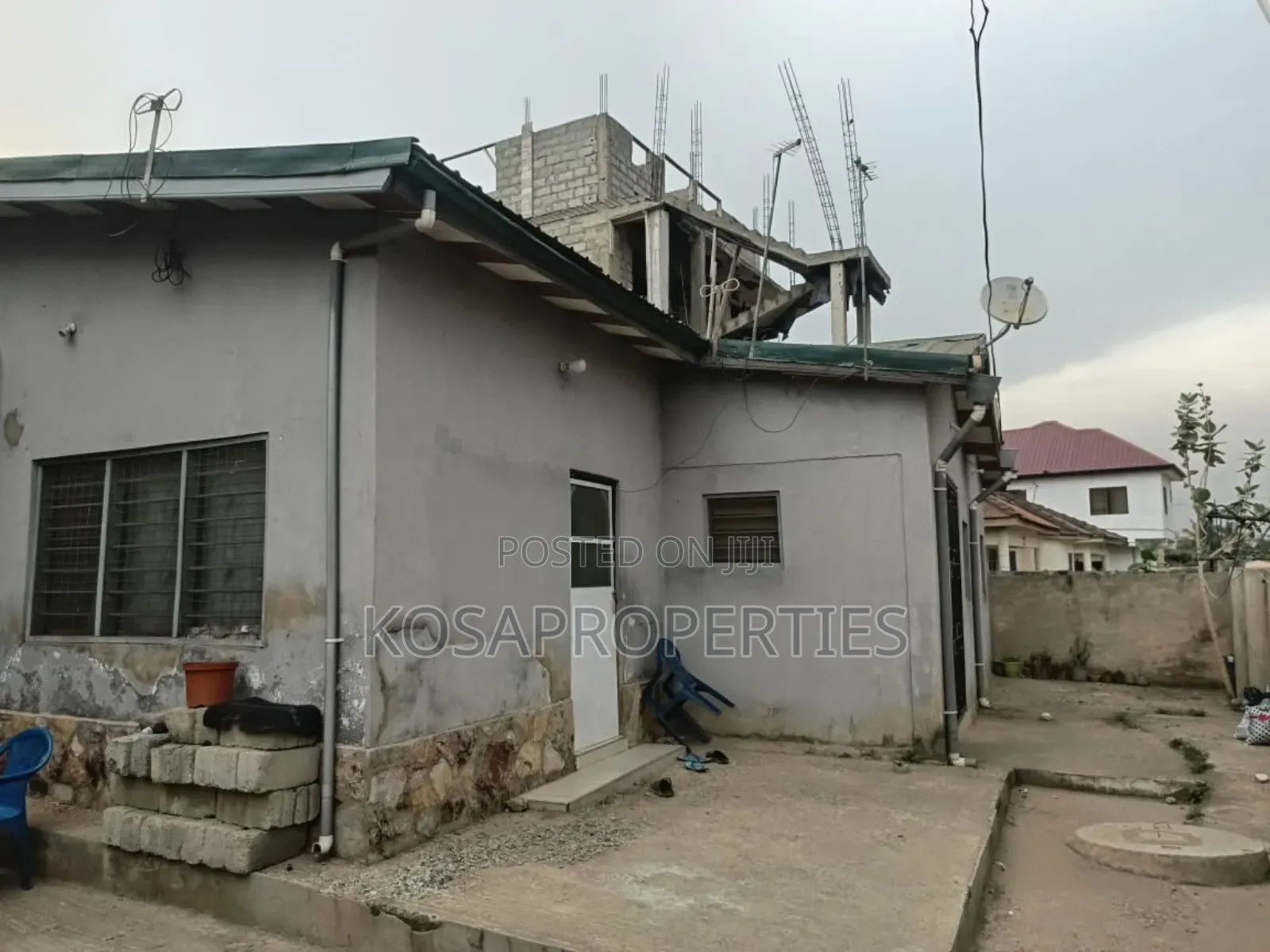 3bdrm House in Adjiringanor School, Adjiriganor for sale