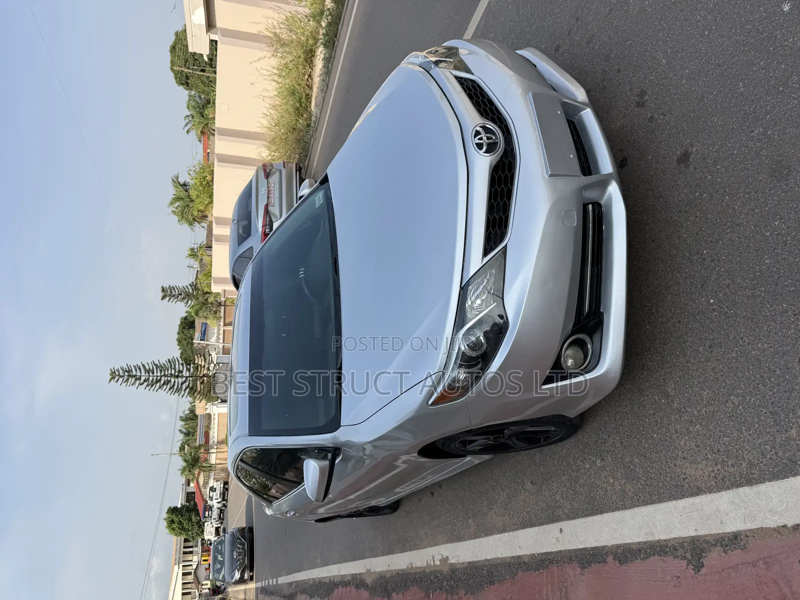 Toyota Camry SE 4dr Sedan (2.5L 4cyl 6A) 2014 Gray