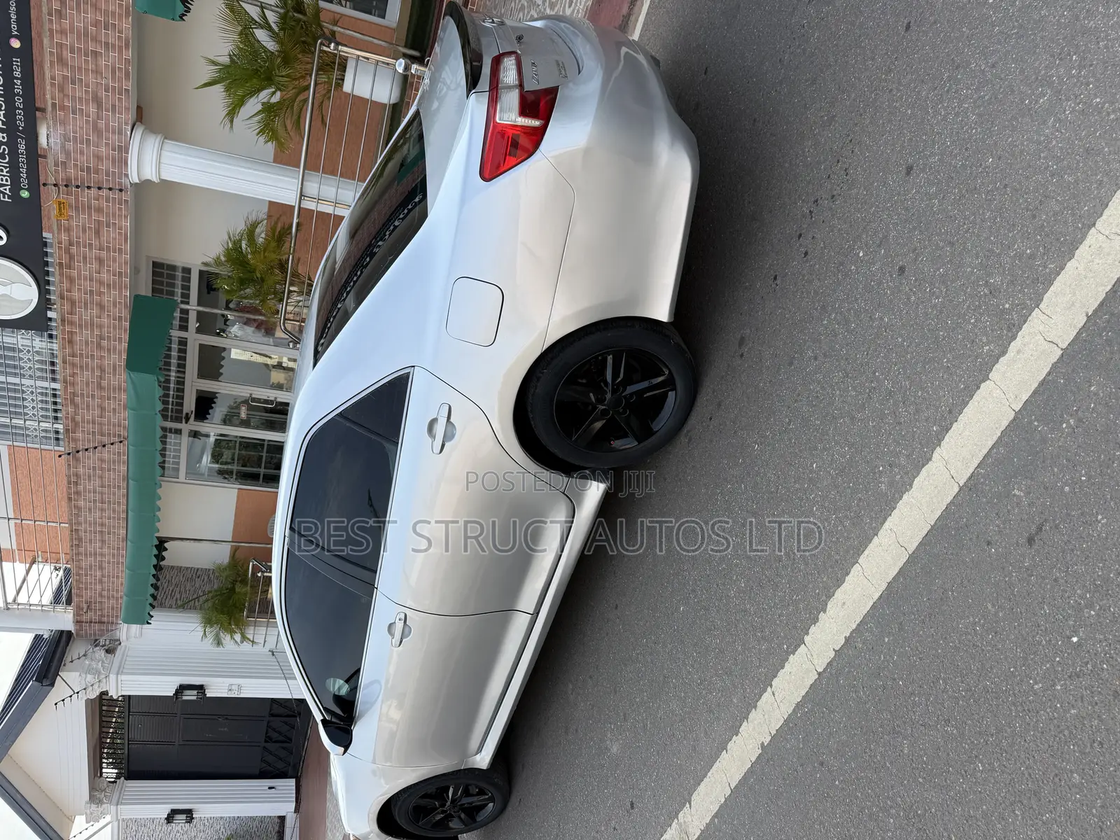 Toyota Camry SE 4dr Sedan (2.5L 4cyl 6A) 2014 Gray