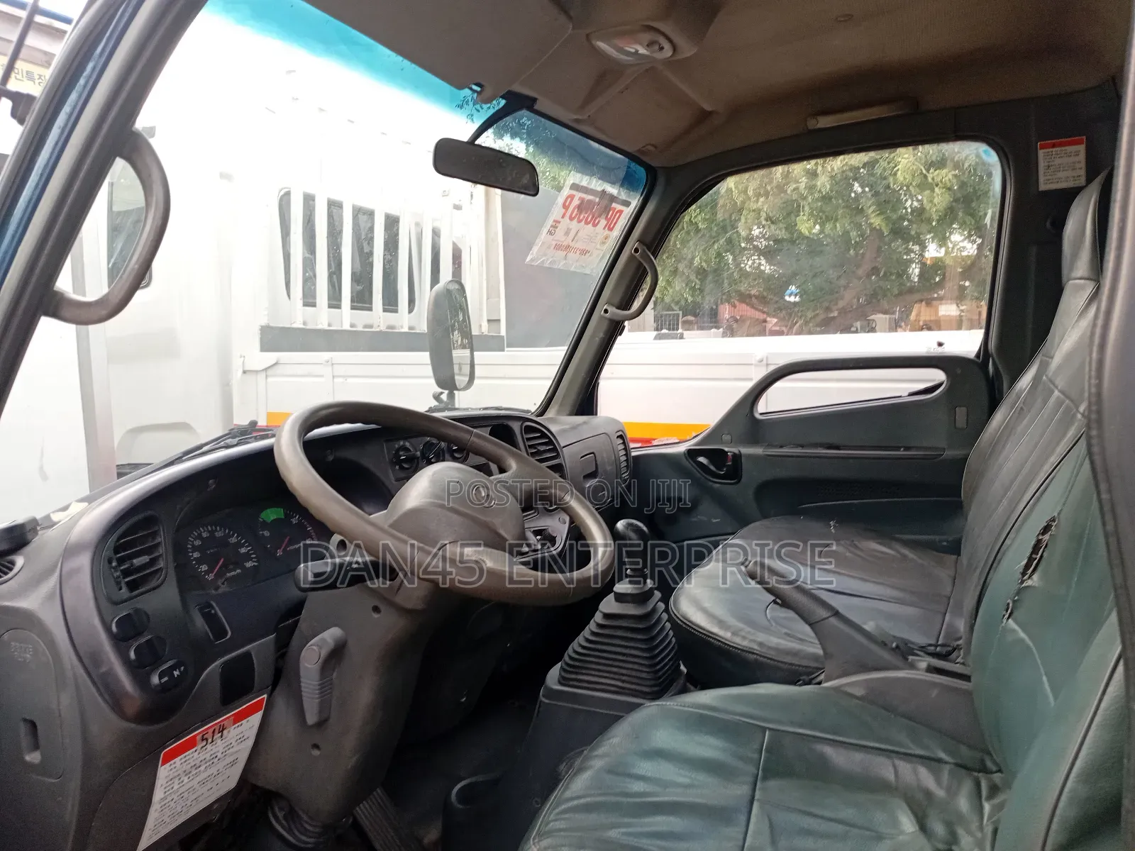 Hyundia 2.5 Tons Wing Body