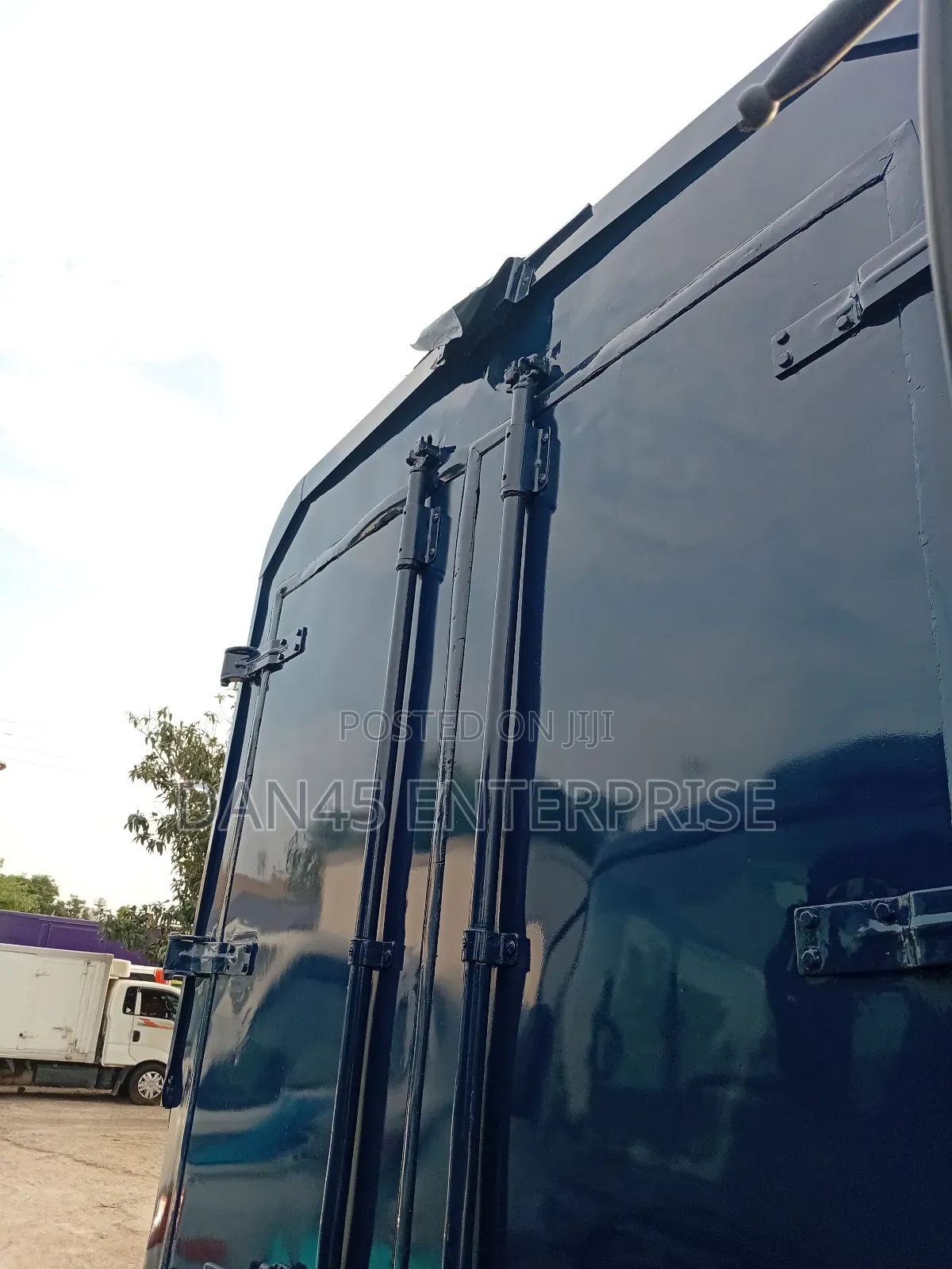 Hyundia 2.5 Tons Wing Body
