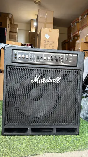 Marshall Ba400 Bass Guitar Combo