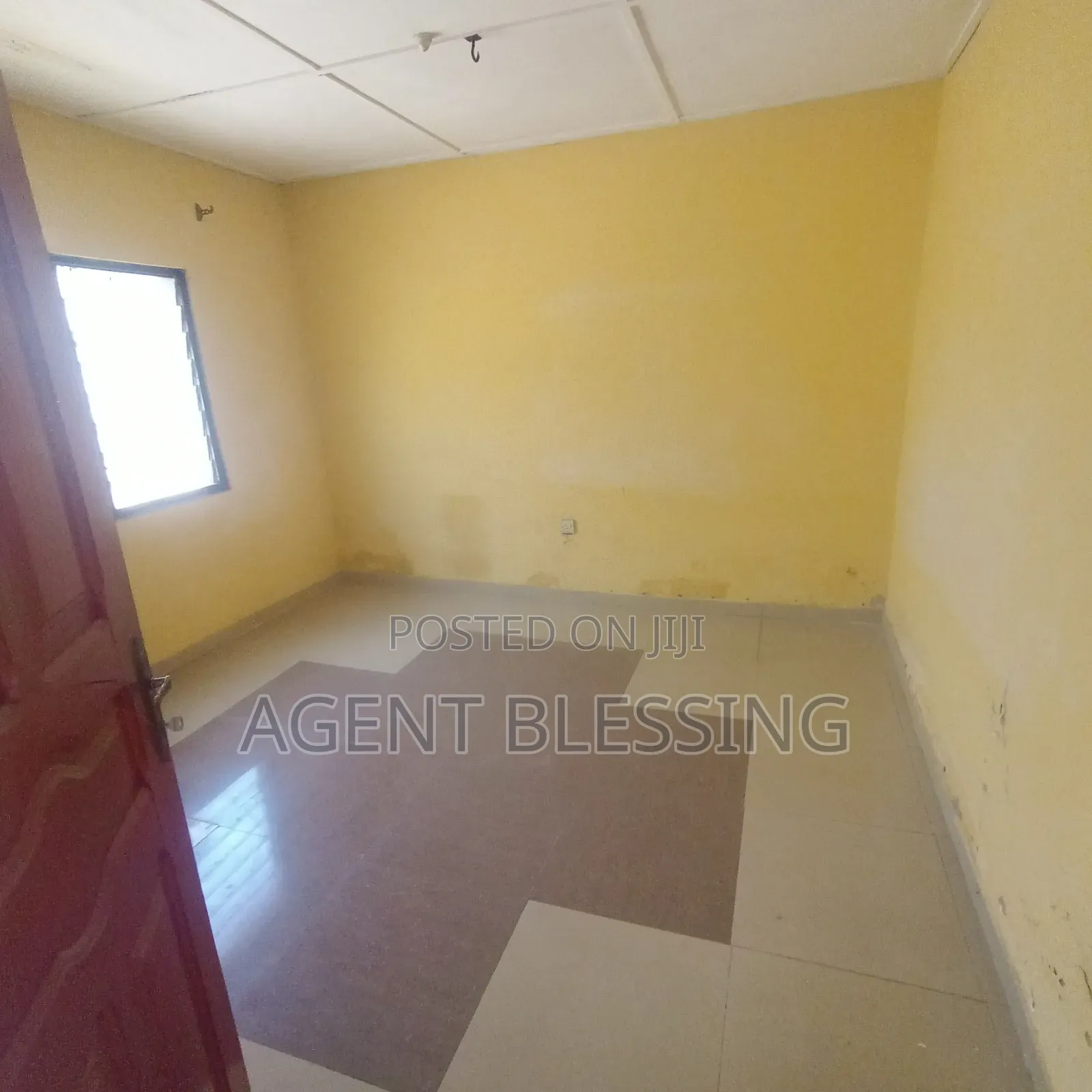 1bdrm Apartment in Golf City, Tema Metropolitan for rent