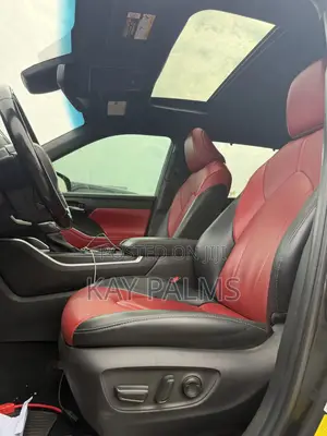 Toyota Highlander XSE 2022 Black