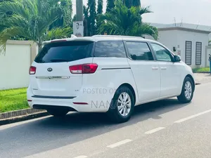 Kia Sedona LX 4dr Minivan (3.3L 6cyl 6A) 2015 White