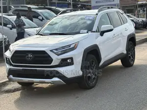Toyota RAV4 2024 White