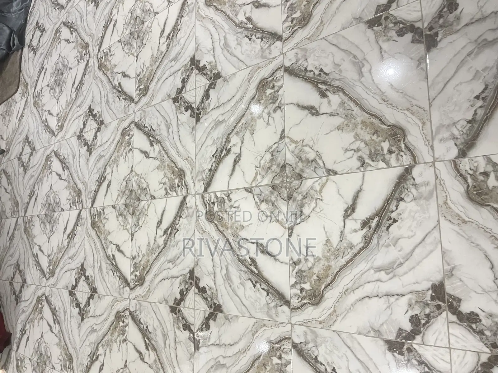 Pavement Blocks And Tiles In Installer