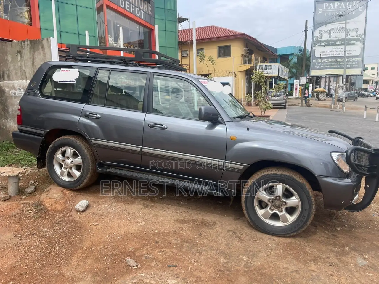 Toyota Land Cruiser 2006 Gray