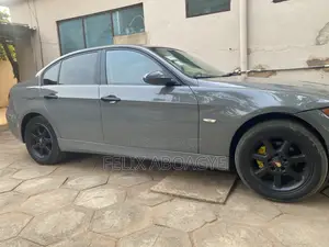 BMW 3 Series 318i RWD 2006 Gray