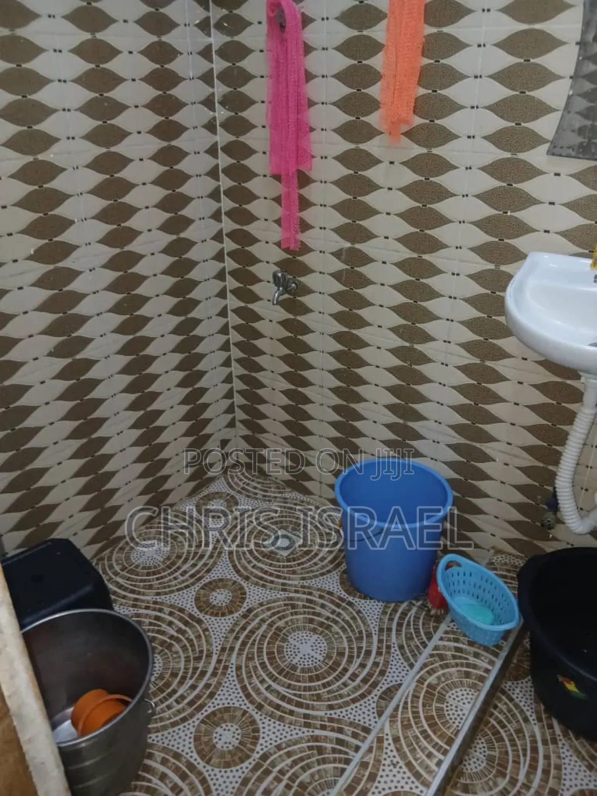 1bdrm Room & Parlour in Oyibi Benarpat for rent