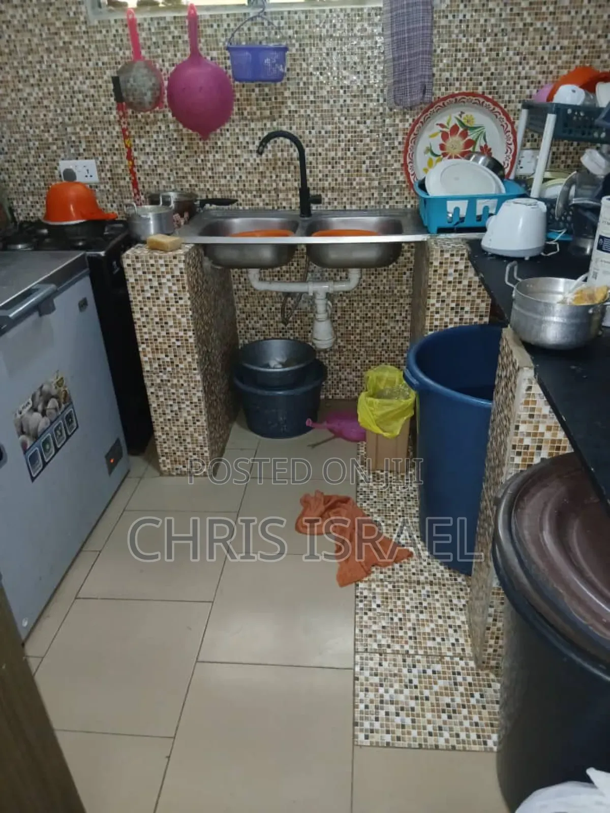 1bdrm Room & Parlour in Oyibi Benarpat for rent