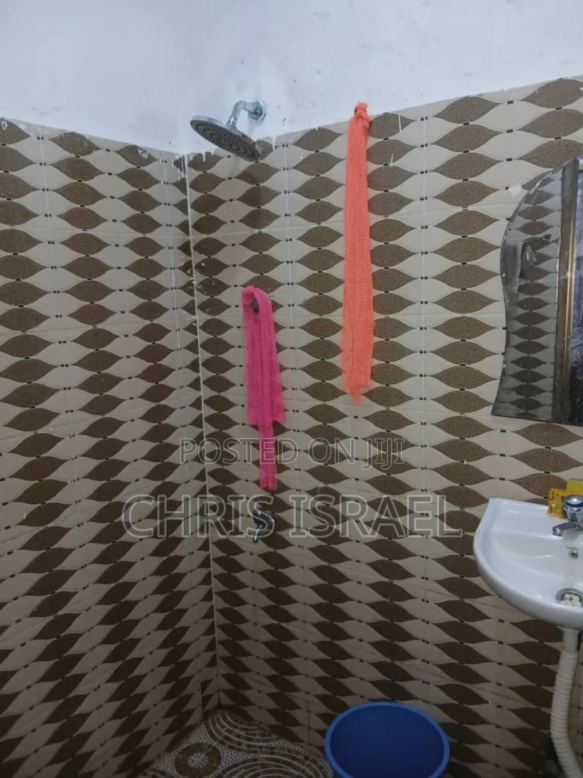 1bdrm Room & Parlour in Oyibi Benarpat for rent