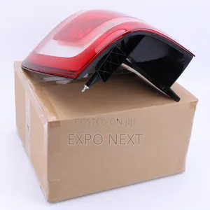 Halogen Tail Light 2008-2012 Escape