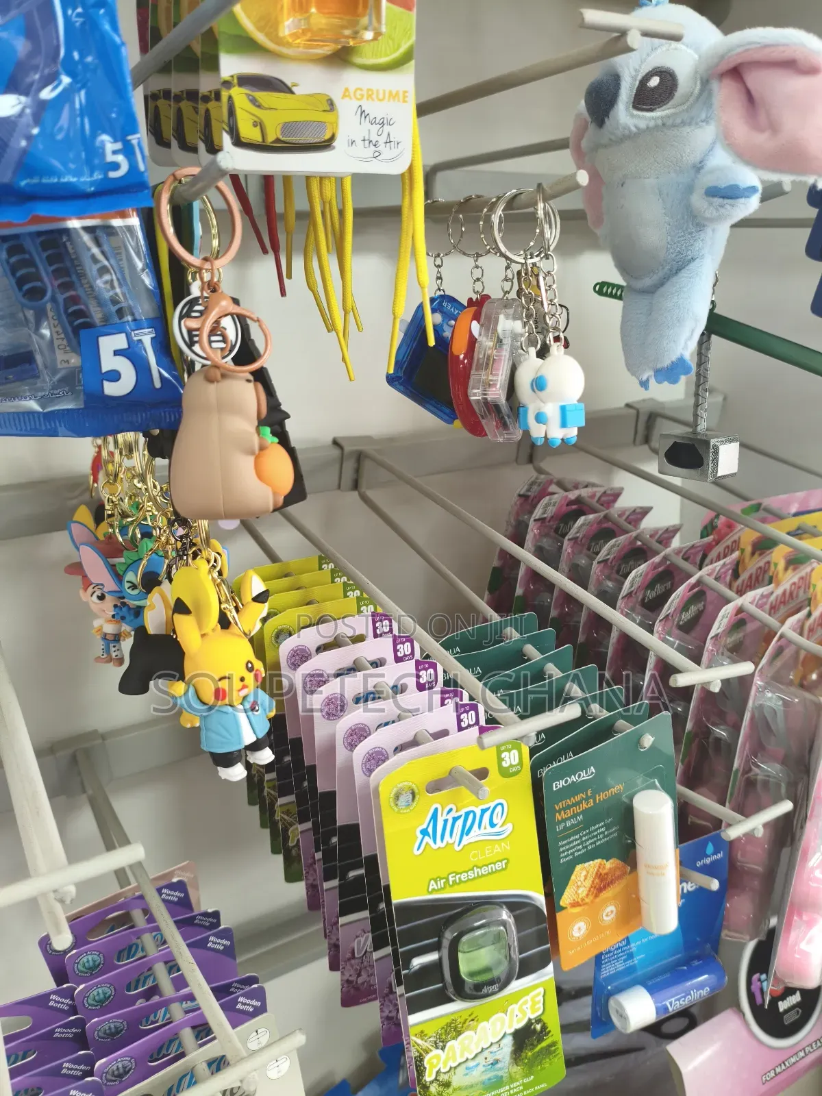 Cute Trendy Keyholders – Different Designs Available