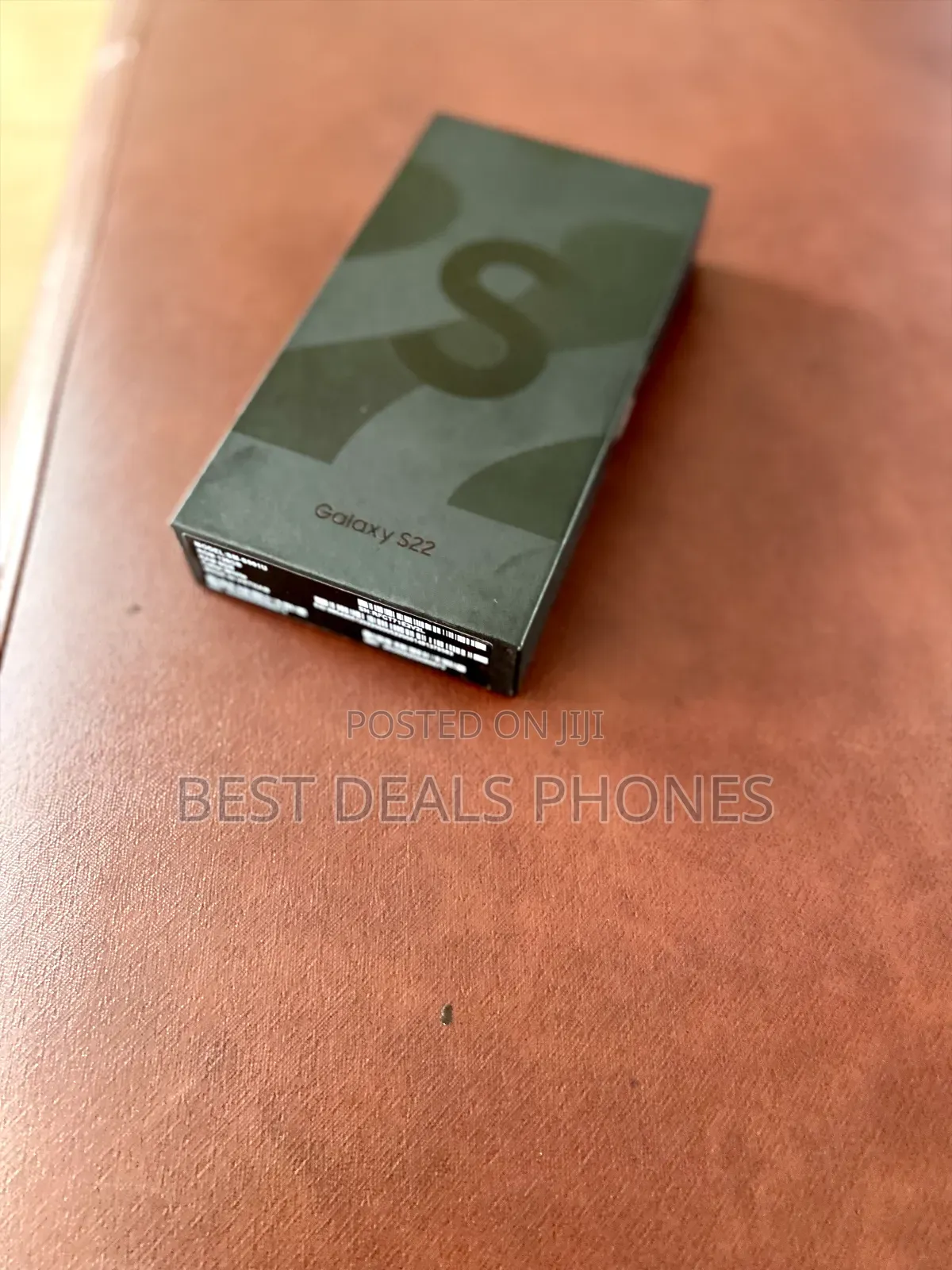 New Samsung Galaxy S22 5G 128 GB Green