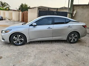 Nissan Sentra SV 2022 Silver