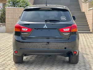 Mitsubishi Outlander 2015 Black