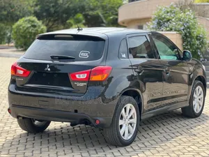 Mitsubishi Outlander 2015 Black