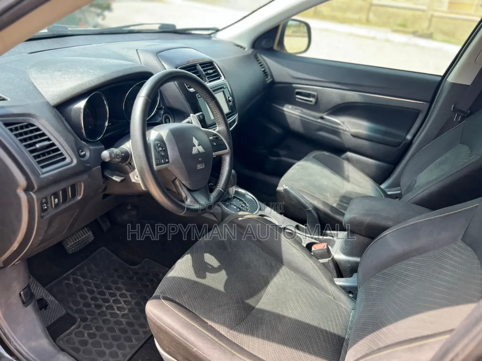 Mitsubishi Outlander 2015 Black