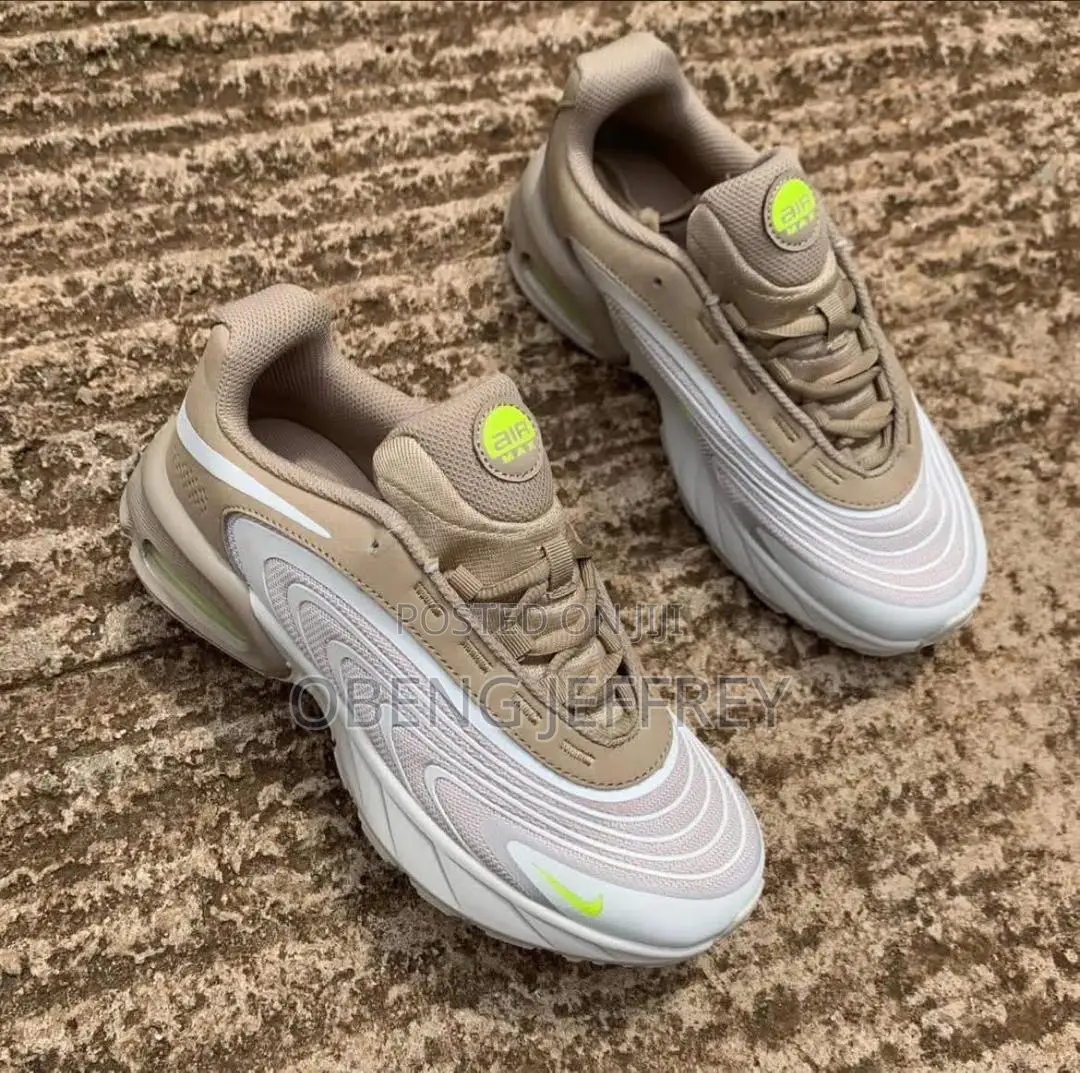 Original Airmax Fire Khaki in Accra Metropolitan - Shoes, Authentic ...