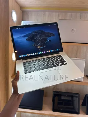 Laptop Apple MacBook 2015 16GB Intel Core I7 SSD 512GB
