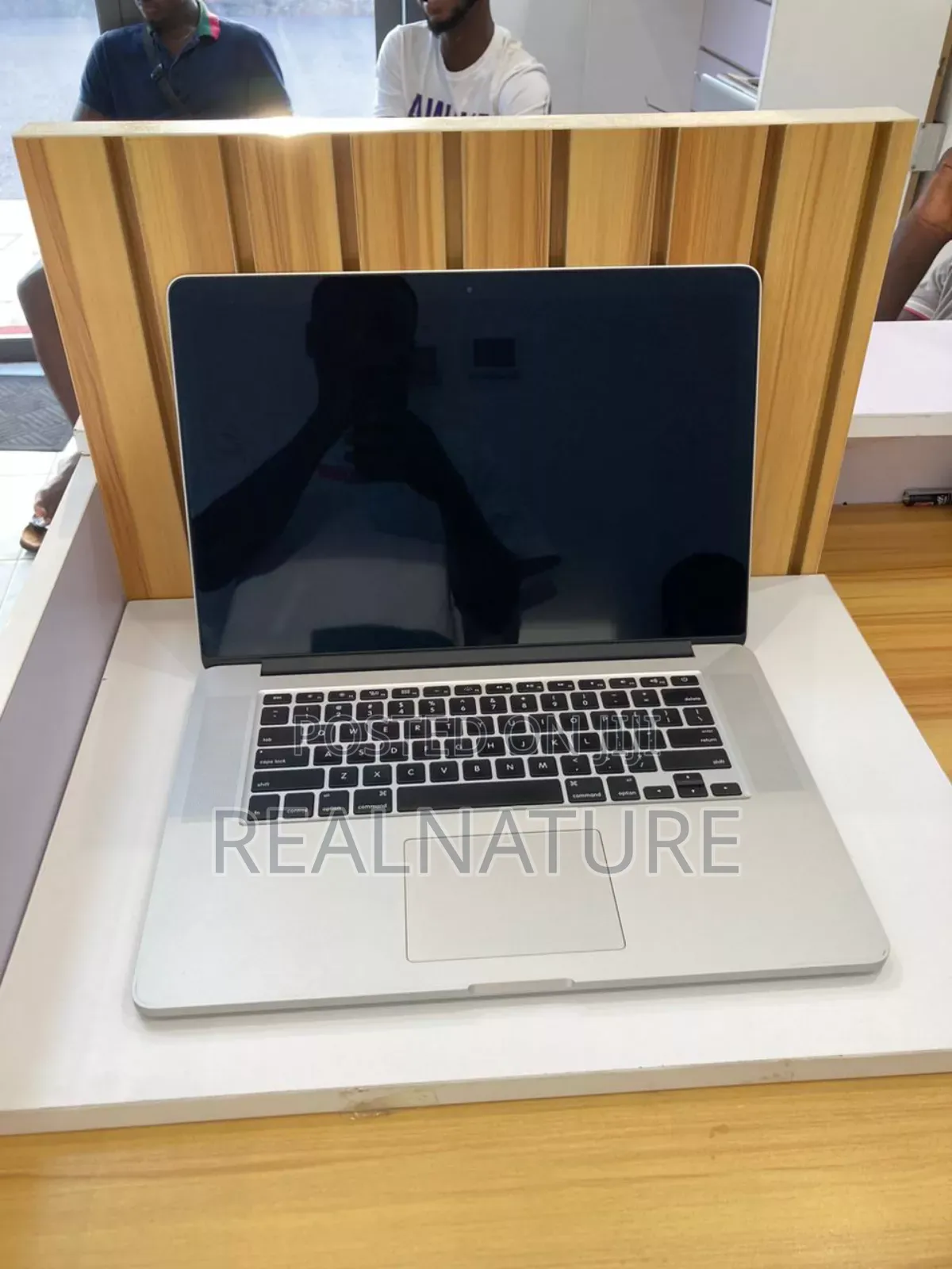 Laptop Apple MacBook 2015 16GB Intel Core I7 SSD 512GB