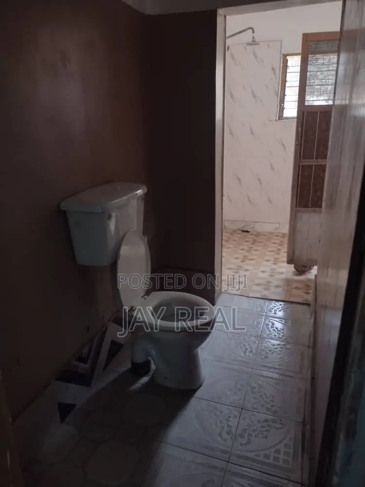 1bdrm Apartment in Jayreal Estate, Kasoa for rent